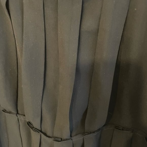 Laundry By Shelli Segal -  black top - Picture 2 of 4